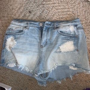 Denim Shorts with lace like detailing in pockets